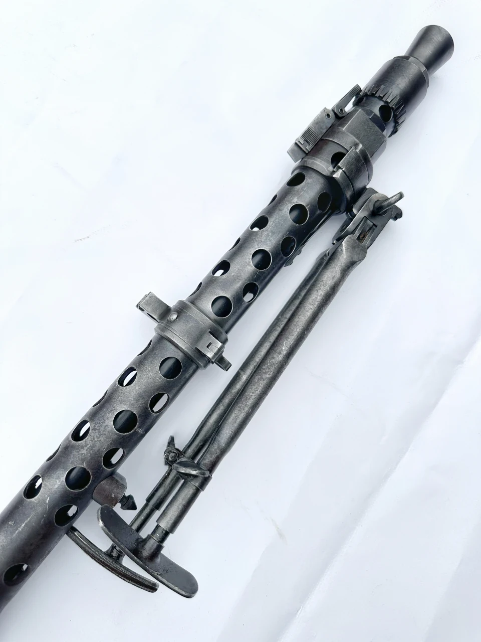 Puška samonabíjecí MG34