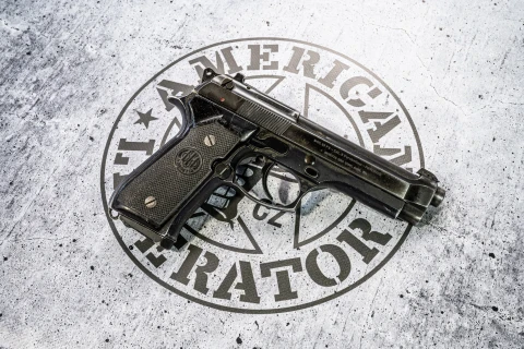 BERETTA 92 FS semi-automatic pistol